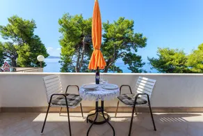 Nice holiday apartment with terrace | Sea view - Image 2