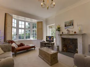 Children-friendly lovely cottage with garden - Image 3