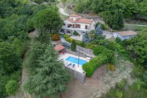 Apartment 'Chataigniers' with Mountain View, Private Pool and Wi-Fi - Image 2