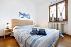 Apartment with barbeque, terrace & garden | Mountain view - Image 2