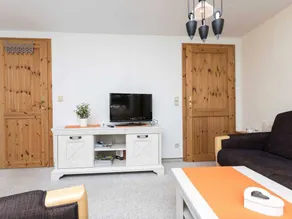 Child-friendly holiday apartment with garden, barbeque & terrace - Image 4