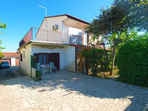 Wohnung mit Terrasse - Image 2