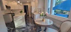 Private room with terrace, garden & pool - Image 4
