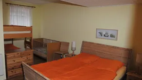 Holiday apartment with sauna, garden & barbeque - Image 5