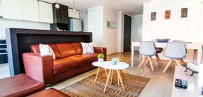 Flat with fast internet & private pool - Image 3
