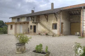Family-friendly gite with terrace, garden & barbeque | Pets allowed - Image 2