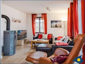 Child-friendly holiday home with terrace, BBQ & sauna | Close to the beach | Pets are welcome - Image 3