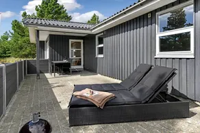 House with BBQ & terrace - Image 3