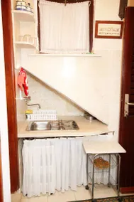 Flat with barbecue & terrace - Image 4