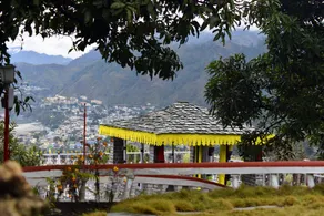Habitación privada con jardín - Image 2