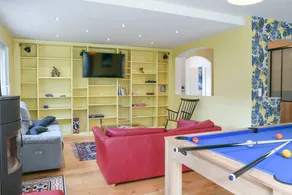 Holiday Home 'Du Grand Port' with Balcony, Wi-Fi and Air Conditioning - Image 2