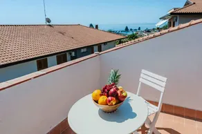 Apartment with terrace | Sea view - Image 2