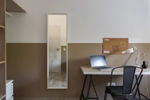 Private room - Image 4