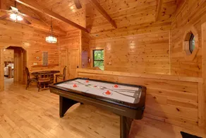 Kinderfreundliches weiträumiges Ferienhaus mit Grill, Whirlpool und schnellem Internet | Bergblick - Image 5