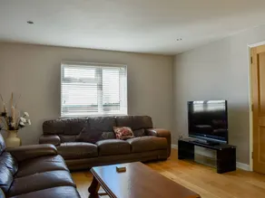 Child-friendly cottage with garden | River view | Pets are welcome - Image 2