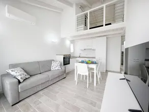 Wohnung mit Pool und Terrasse - Image 3