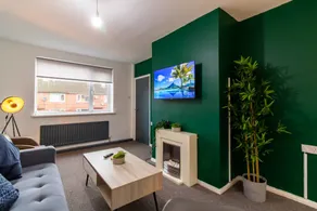 Holiday home with barbeque - Image 2