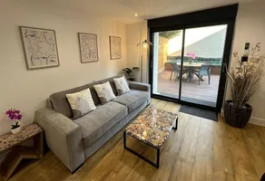 Appartement de vacances avec terrasse, barbecue et jardin | Vue jardin - Image 5