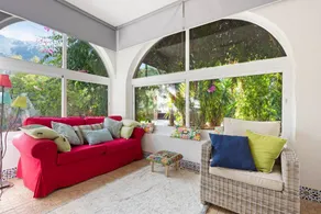 Ferienhaus mit Terrasse, Grill und Pool | Bergblick - Image 4