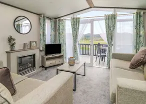 House with hot tub - Image 4