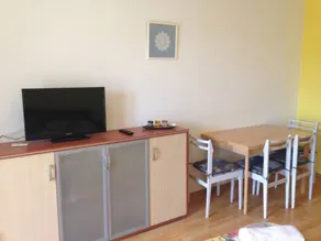 Apartamento vacacional con jardín y terraza | Acepta mascotas - Image 4