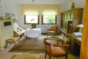 House with garden - Image 4