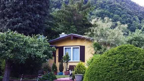 House with terrace, garden & barbecue - Image 2