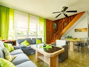Fully equipped holiday home with terrace, garden & private pool - Image 4