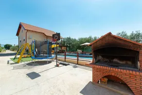 Ferienhaus mit Terrasse, Grill und Pool - Image 3