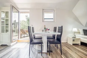 Chambre privée adaptée aux familles avec sauna et terrasse | À côté de la plage | Avec animaux bienvenus - Image 5