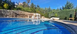 Ferienhaus mit Whirlpool, Pool und Garten | Bergblick | Ideal für Homeoffice - Image 2