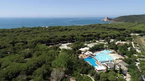 Letting with garden, terrace & pool - Image 4