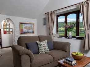 Wonderful cottage with garden | Water view | Pet-friendly - Image 3