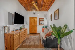 Vacation Home 'Land Of Dreams' with Sea View, Shared Pool and Wi-Fi - Image 3