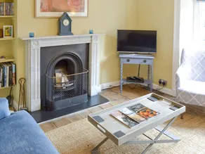 Family-oriented cottage with garden | Water view | Pets are welcome - Image 3