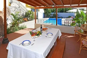 House with terrace, barbecue & garden - Image 3