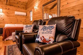 Pet-Friendly, Rustic Cottage with Access to Messalonskee Lake and Views of Belgrade Stream with Hot Tub in Maine - Image 2
