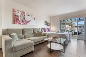Exclusive Beachfront Apartment. - Image 3