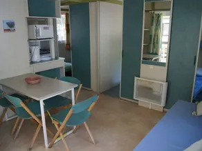 Chalet con piscina - Image 4