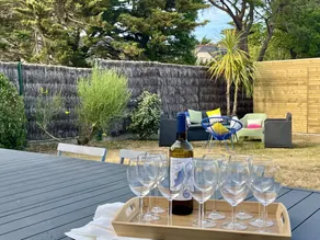 Child-friendly holiday home with garden, barbeque & terrace | Garden view | Beach nearby | Pets allowed - Image 4