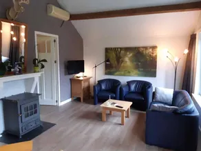 House with garden & terrace - Image 3