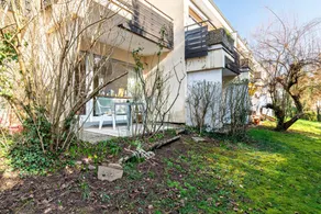 Holiday apartment with terrace & garden | Garden view - Image 3