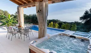 Fully equipped beautiful holiday home with sauna, private pool & hot tub | Sea view | Pet-friendly - Image 2