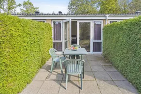 Holiday apartment with terrace, garden & barbeque | Beach nearby - Image 4