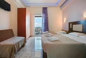 Studio Apartment 'Zante View Family 5' with Sea View, Wi-Fi and Air Conditioning - Image 4