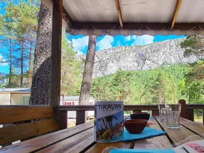 Mobile home with terrace & heated pool | Pets are welcome - Image 4