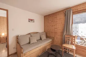 Fully equipped holiday apartment with terrace | Mountain view - Image 4