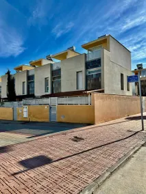 Ferienhaus mit Terrasse, Grill und Pool - Image 2