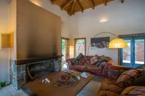 Villa with terrace, barbecue & garden - Image 5