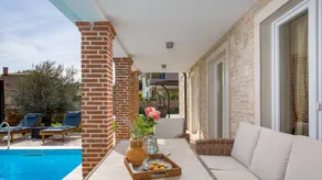 Fully equipped big house with garden, barbecue & terrace | City view | Pets are welcome - Image 5